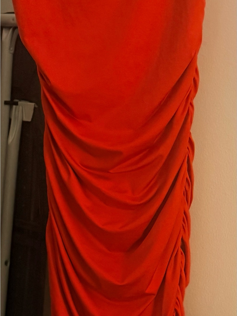 Source Unknown Red Ruched Midi Dress - Picture 1 of 2